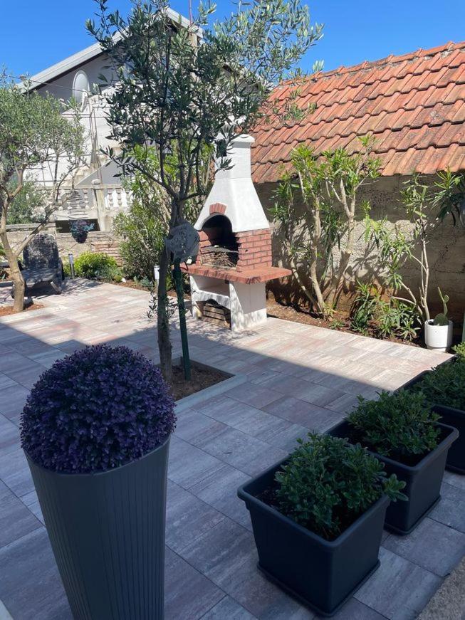 Apartment Relax Villa Salena Slatine Exterior foto